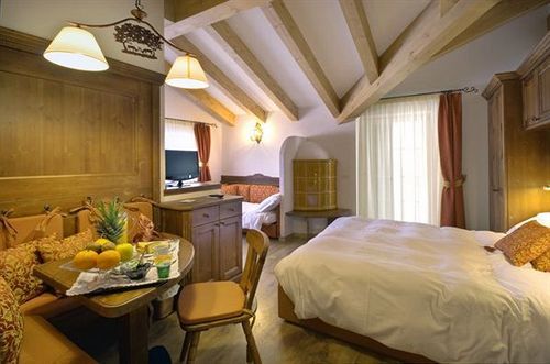 Dolasilla Park 3*